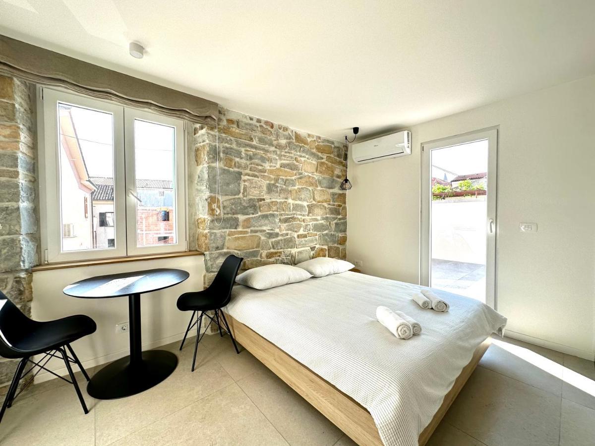 Damir Skomina Apartments Koper Buitenkant foto