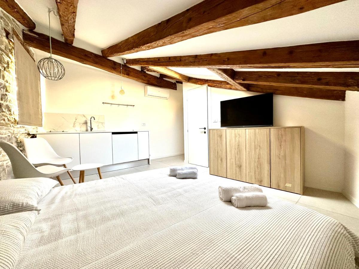 Damir Skomina Apartments Koper Buitenkant foto