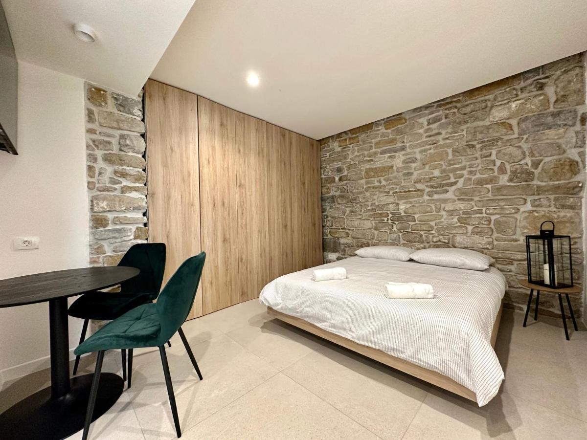 Damir Skomina Apartments Koper Buitenkant foto