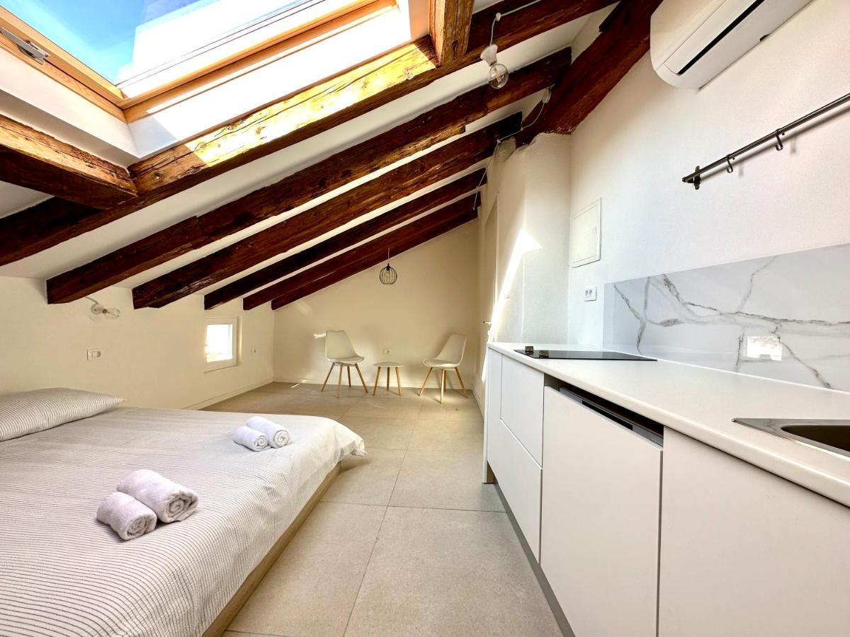 Damir Skomina Apartments Koper Buitenkant foto