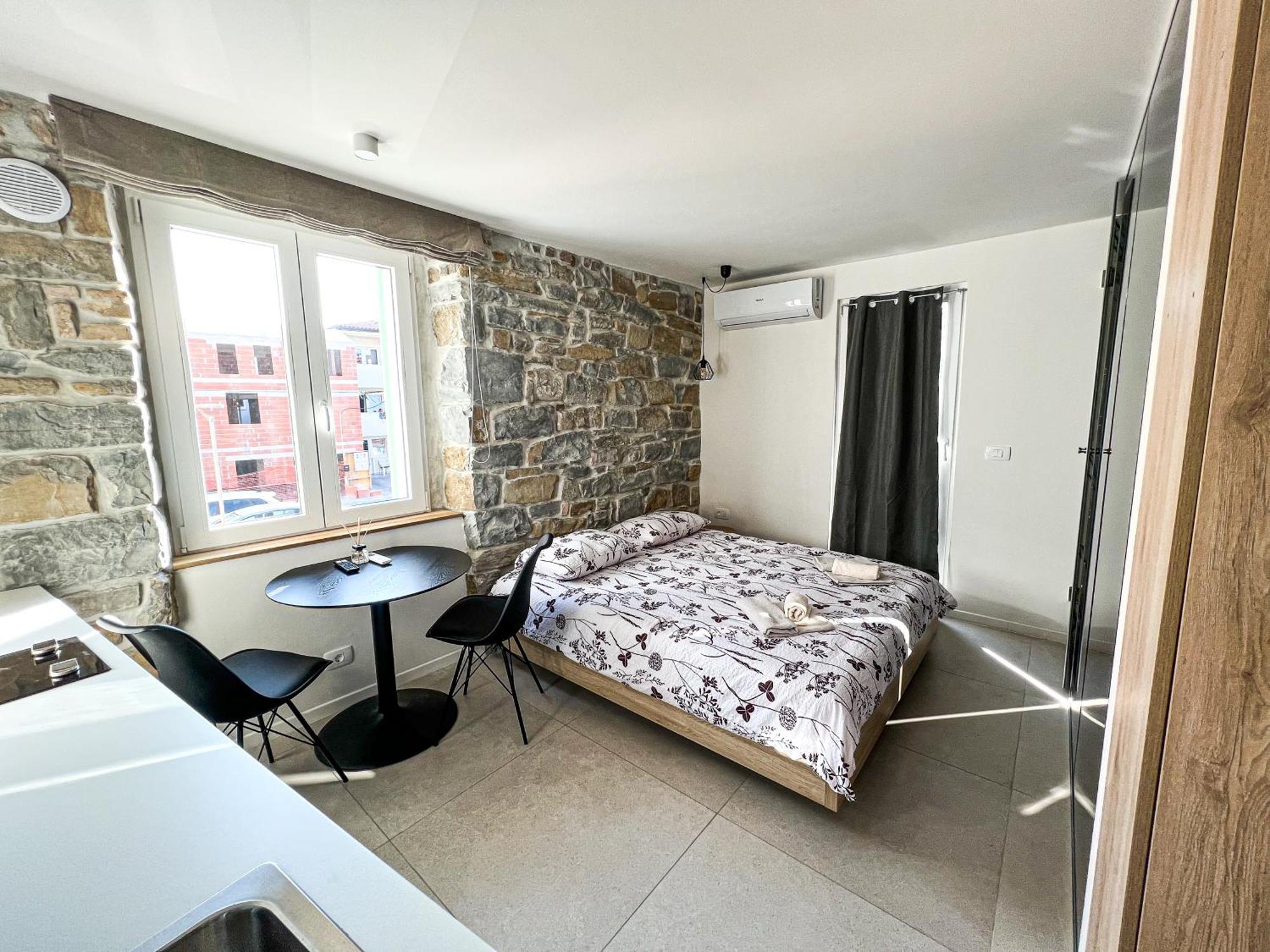 Damir Skomina Apartments Koper Buitenkant foto