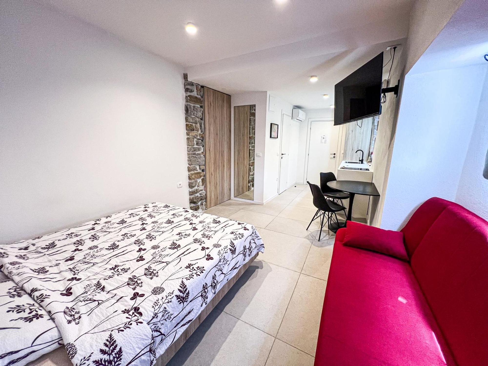 Damir Skomina Apartments Koper Buitenkant foto
